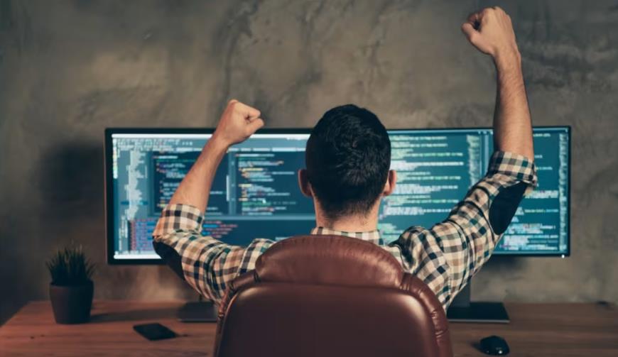 ERP系统开发：融合自然语言处理技术，破解企业社交媒体协同管理难题